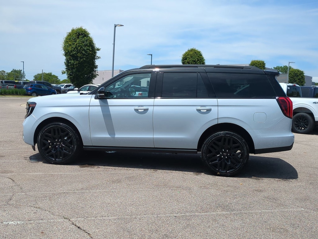 New 2026 Ford Expedition Platinum SUV