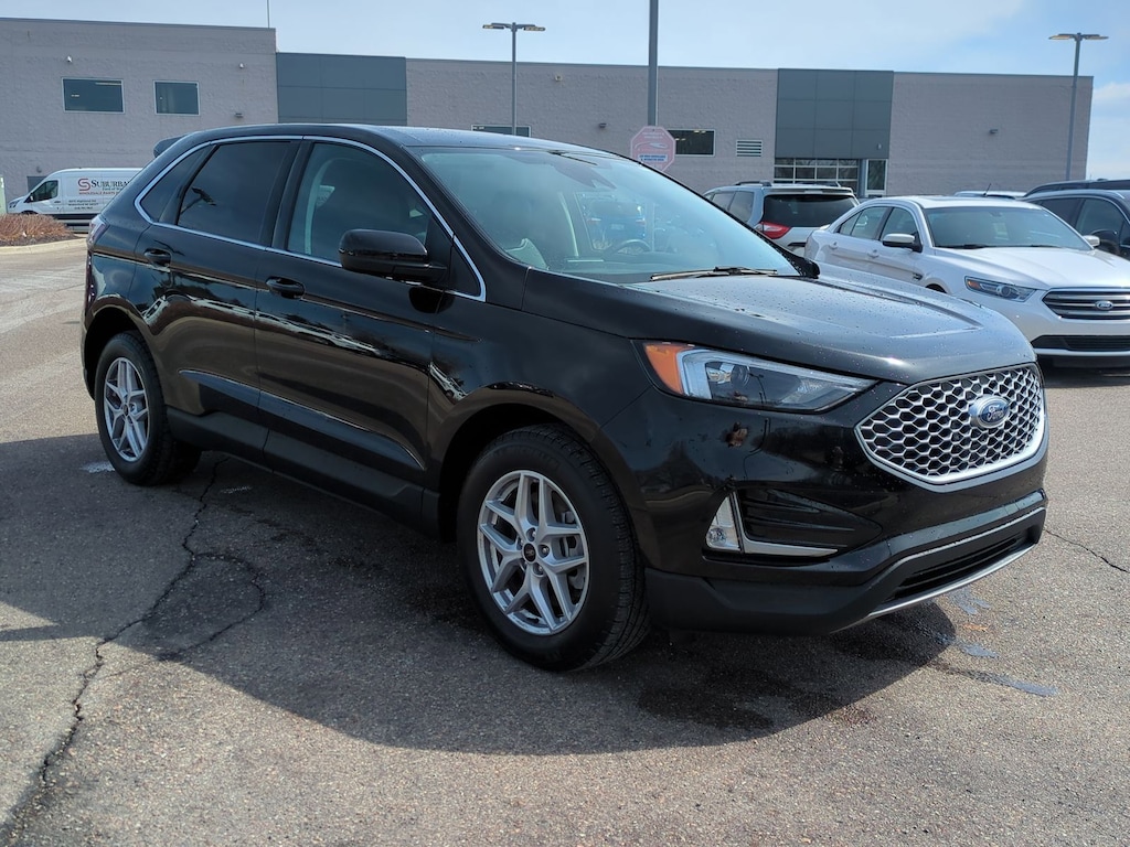 Used 2023 Ford Edge SEL SUV