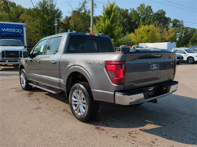2024 Ford F-150 XLT photo 3