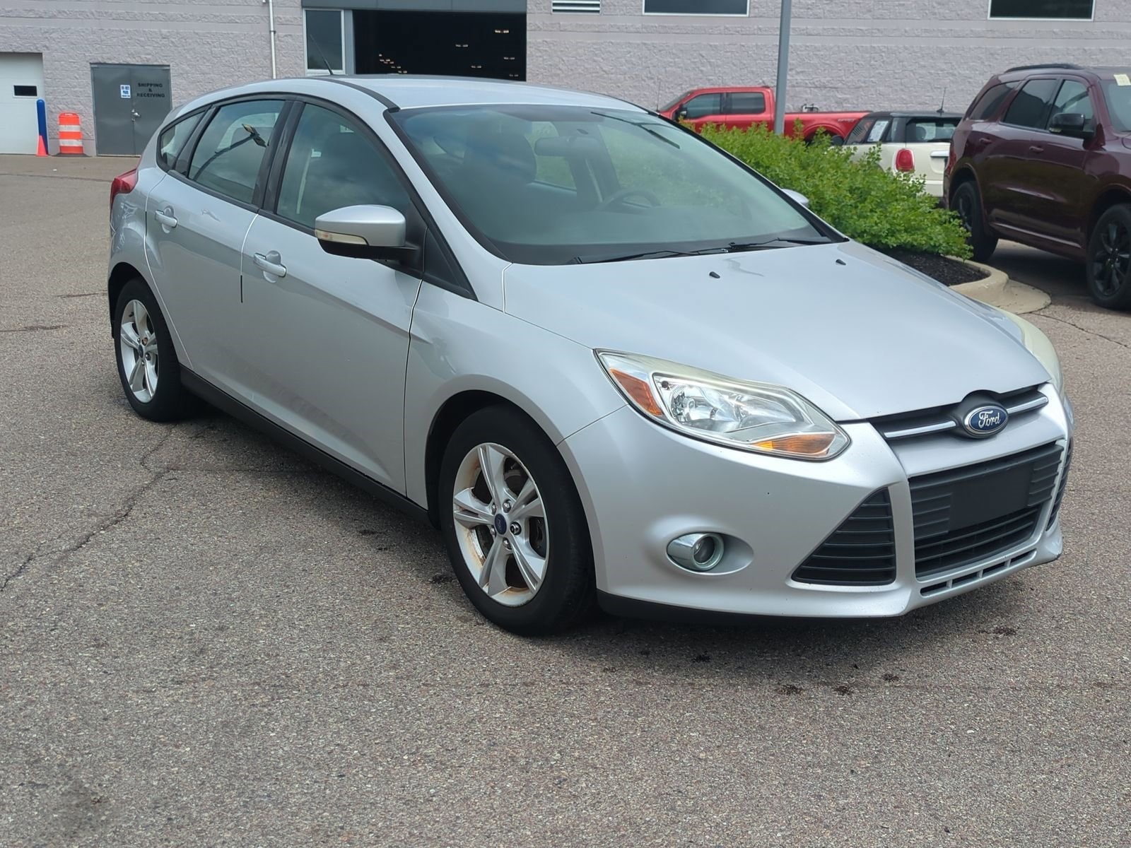 Used 2013 Ford Focus SE with VIN 1FADP3K25DL327002 for sale in Waterford, MI