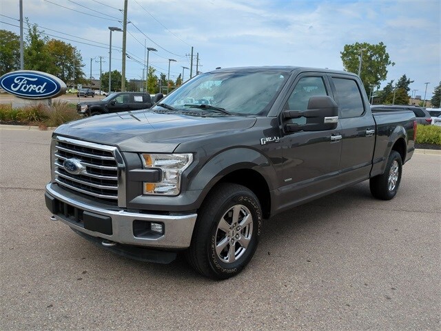 2016 Ford F-150 XLT photo 4