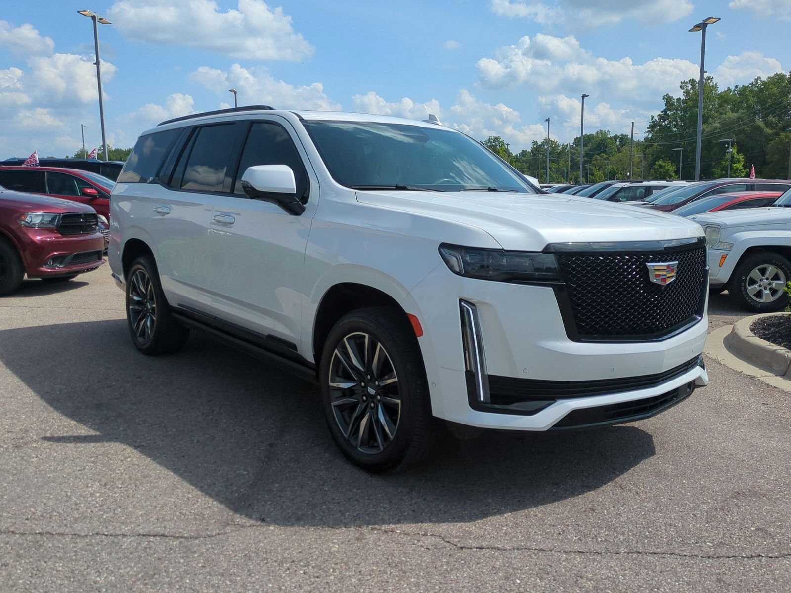 2021 Cadillac Escalade Sport Platinum photo 2