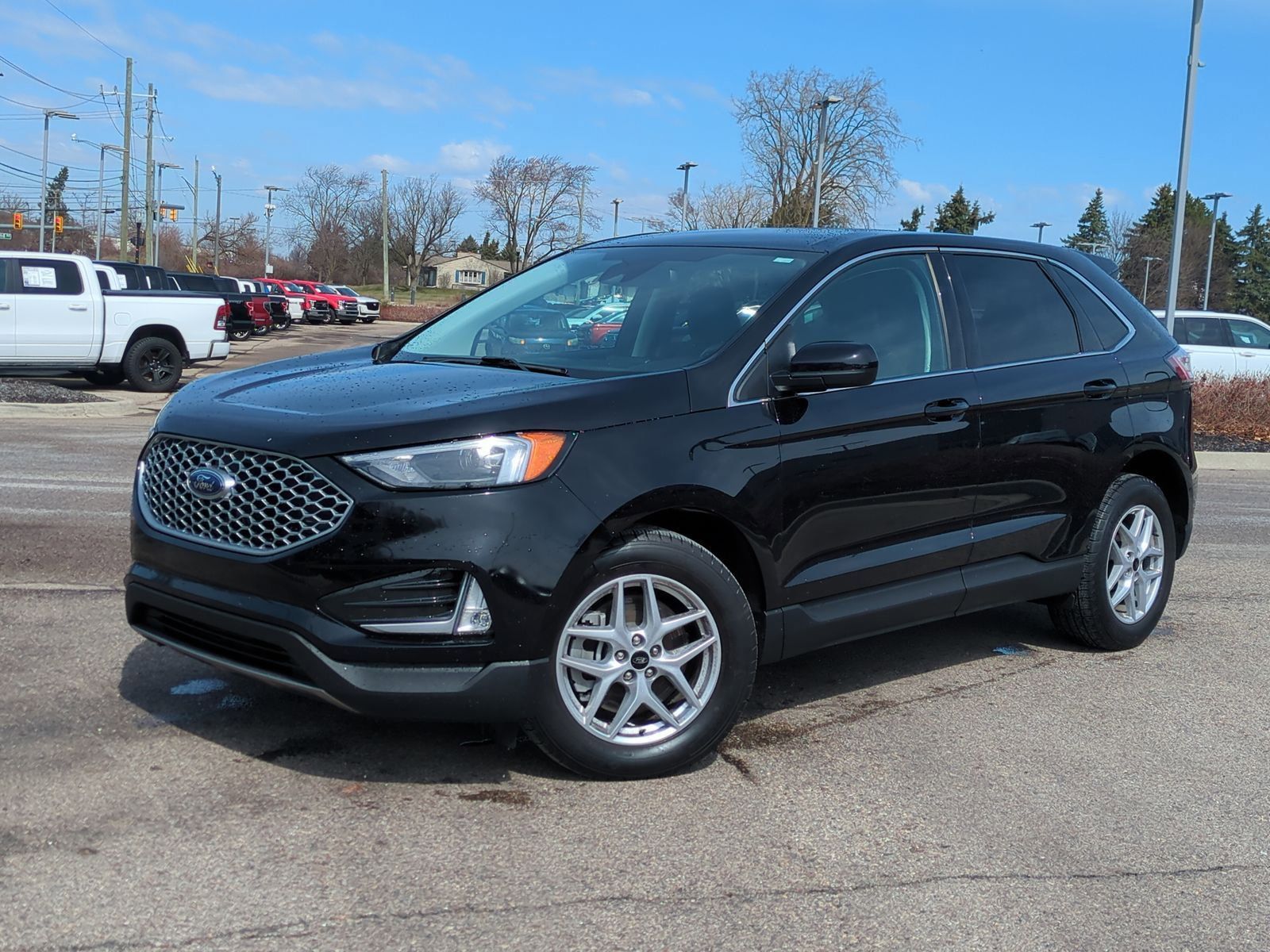 2023 Ford Edge