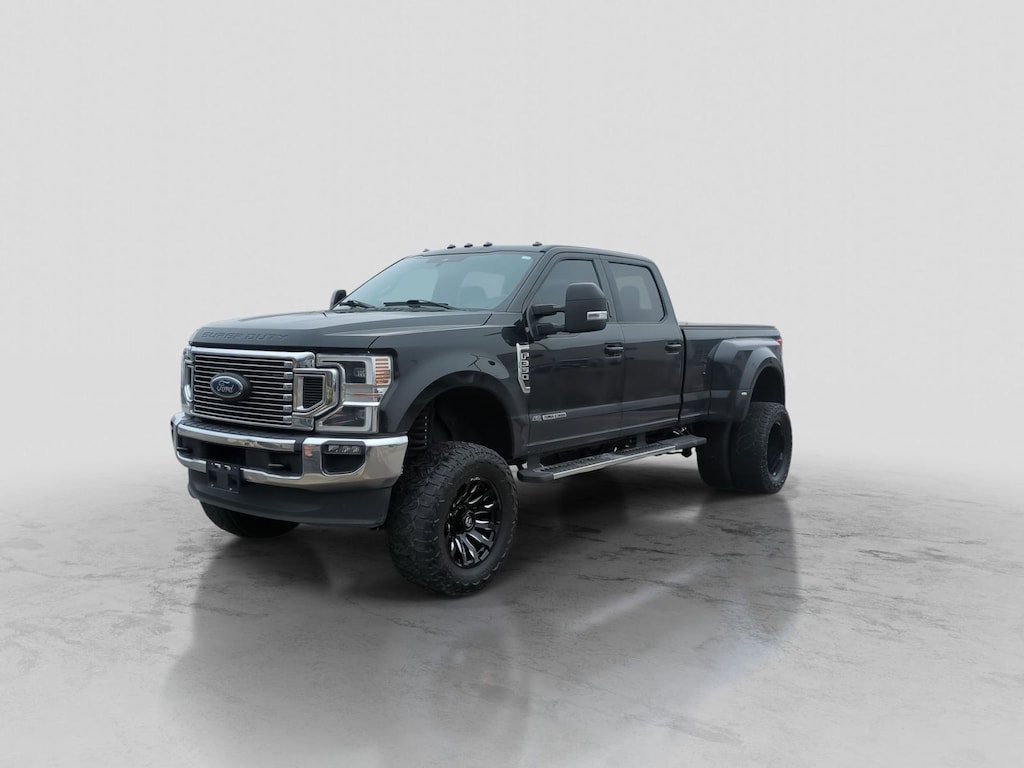 Used 2022 Ford F-350SD Lariat Truck