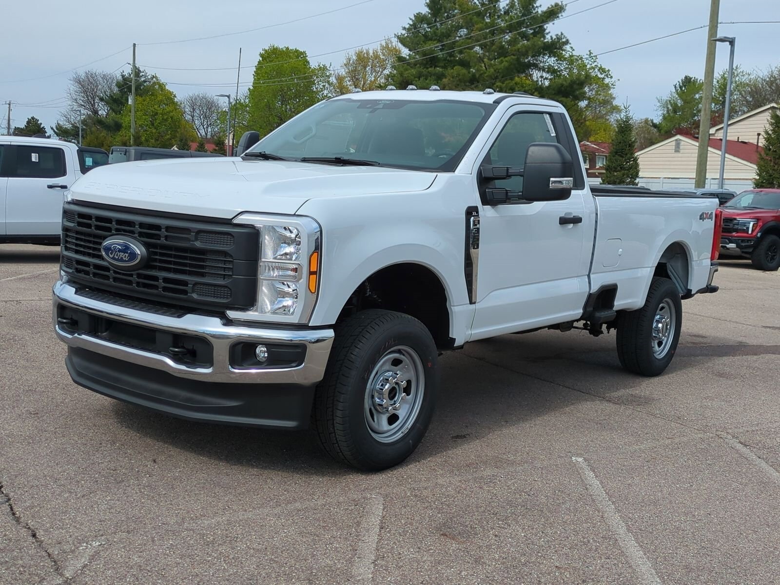 2025 Ford F-350 XL photo 4