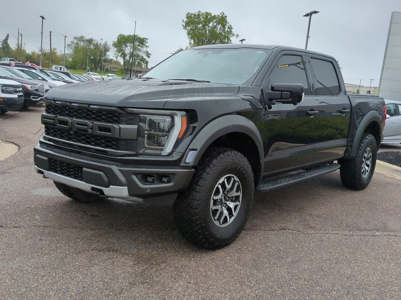2023 Ford F-150 Raptor photo 4