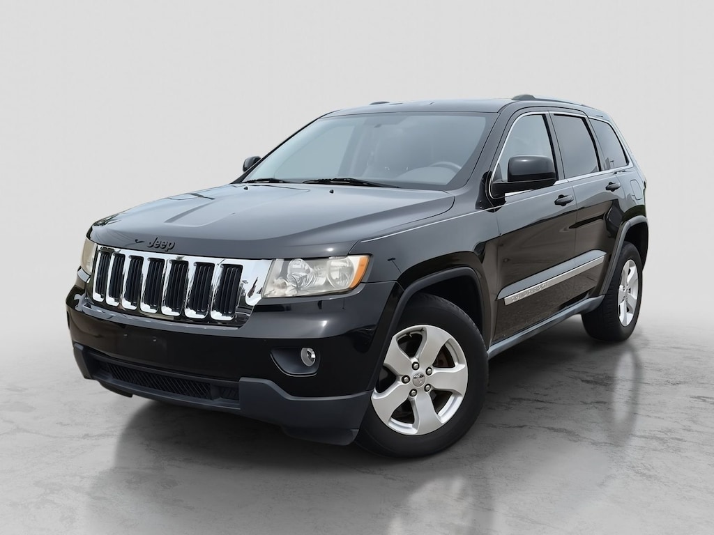 Used 2011 Jeep Grand Cherokee Laredo SUV