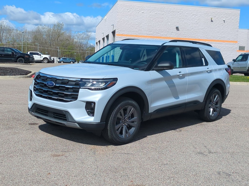 New 2026 Ford Explorer Active SUV