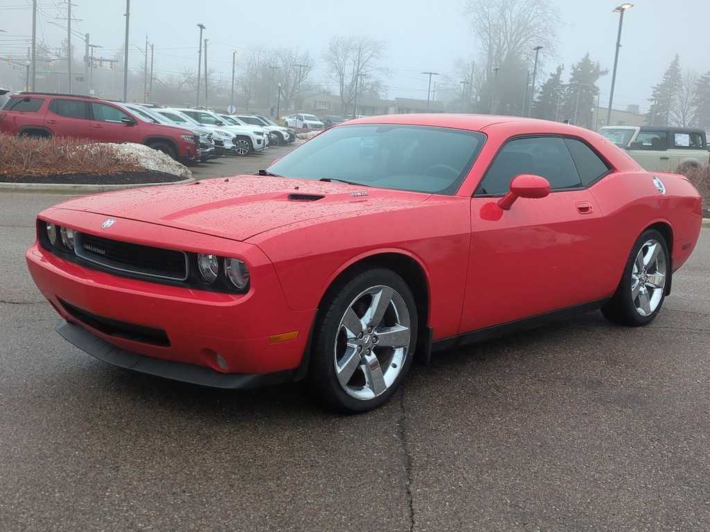 Used 2009 Dodge Challenger R/T Coupe