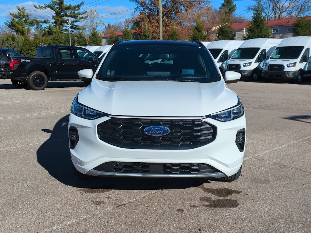 New 2026 Ford Escape Hybrid ST-Line Elite SUV