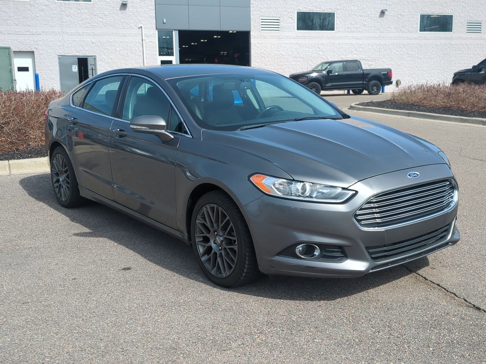 Used 2014 Ford Fusion SE with VIN 3FA6P0H94ER124682 for sale in Waterford, MI
