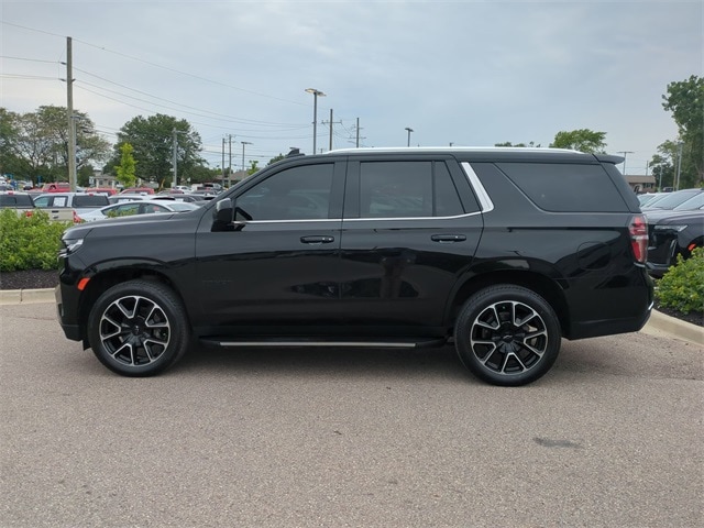 Used 2023 Chevrolet Tahoe LT with VIN 1GNSKNKTXPR232349 for sale in Waterford, MI