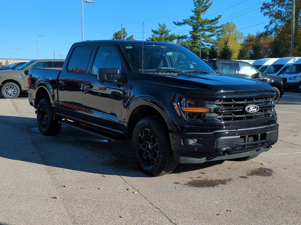 New 2025 Ford F-150 XLT Truck