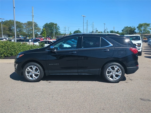 Used 2021 Chevrolet Equinox Premier with VIN 2GNAXXEV3M6153747 for sale in Waterford, MI