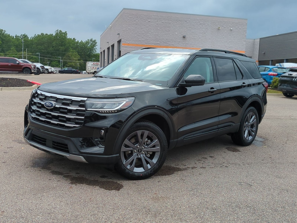 New 2026 Ford Explorer Active SUV