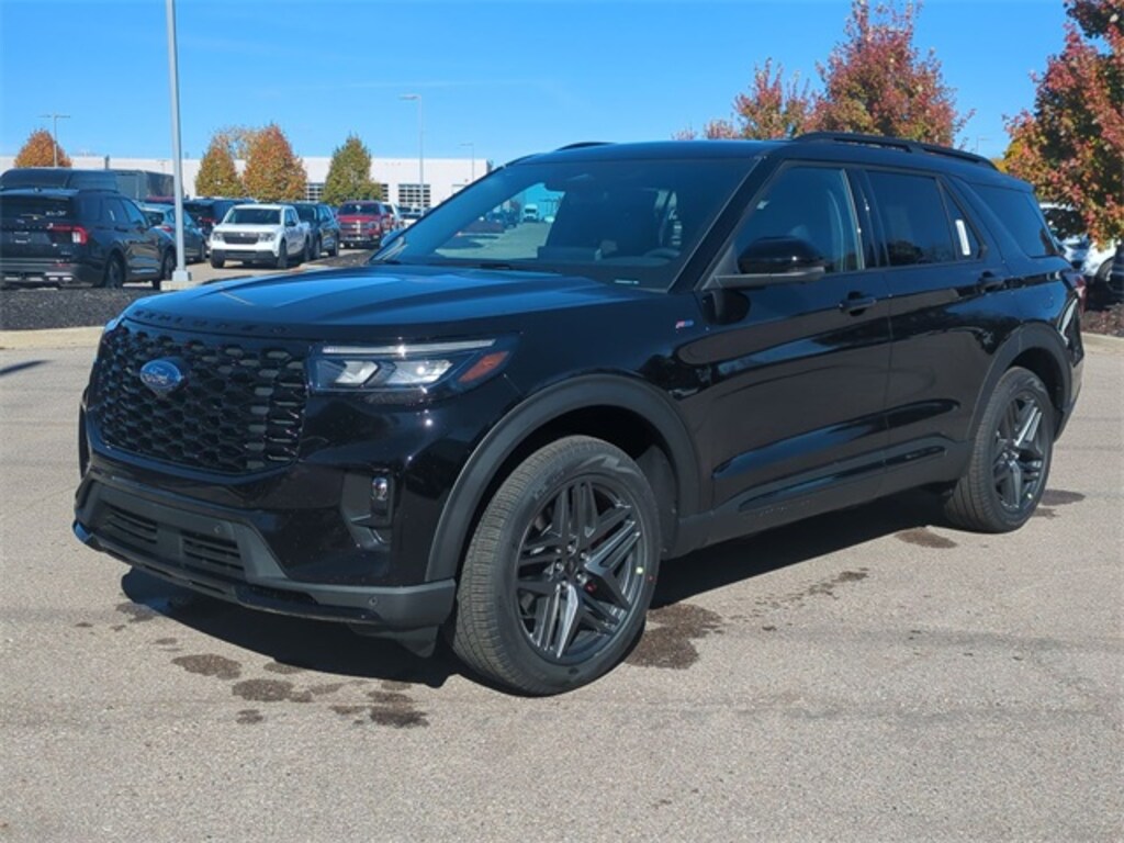 New 2025 Ford Explorer For Sale at Suburban Ford VIN 1FMUK8KH3SGA22142