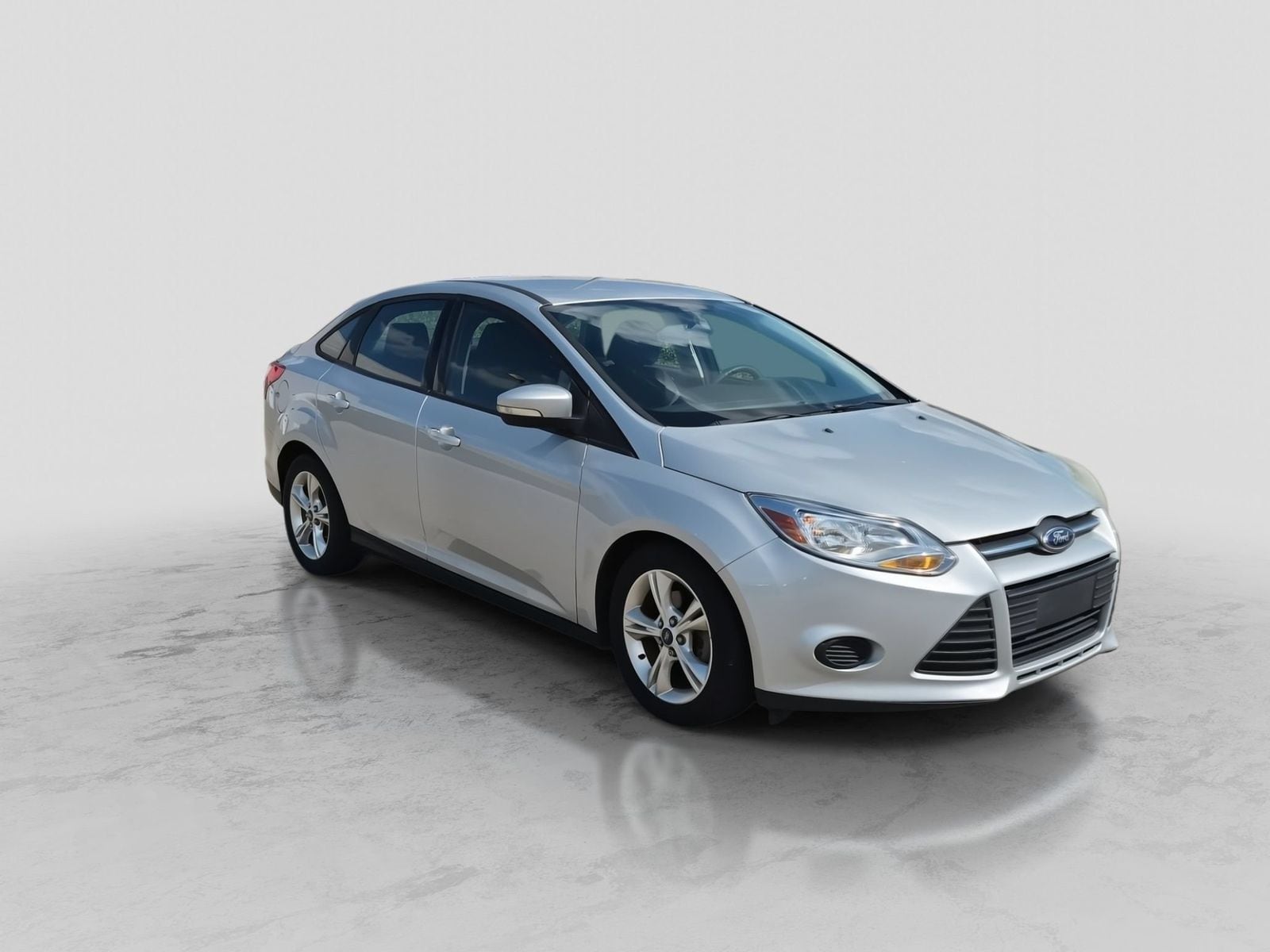 Used 2014 Ford Focus SE with VIN 1FADP3F28EL293312 for sale in Waterford Township, MI