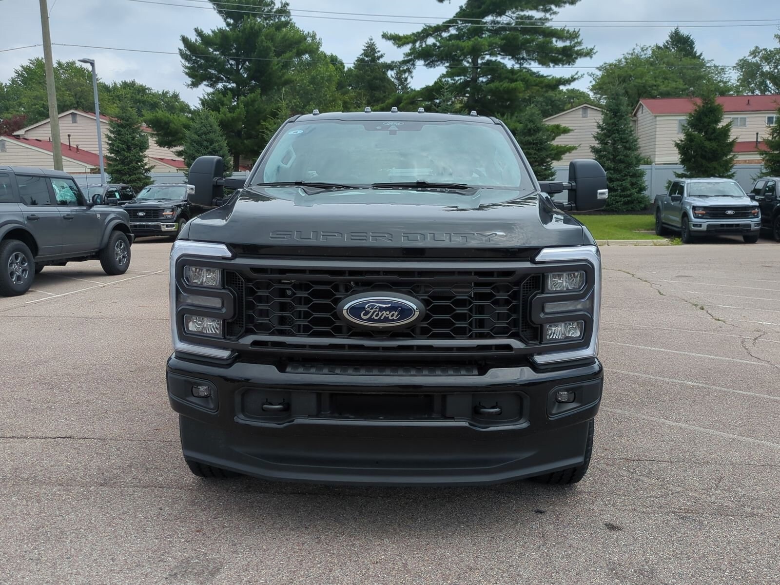 2025 Ford F-250 XL photo 3