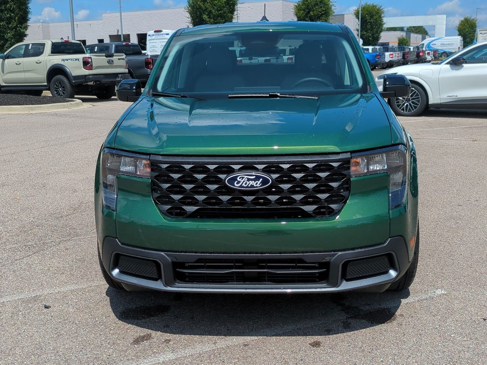 2025 Ford Maverick XLT photo 3
