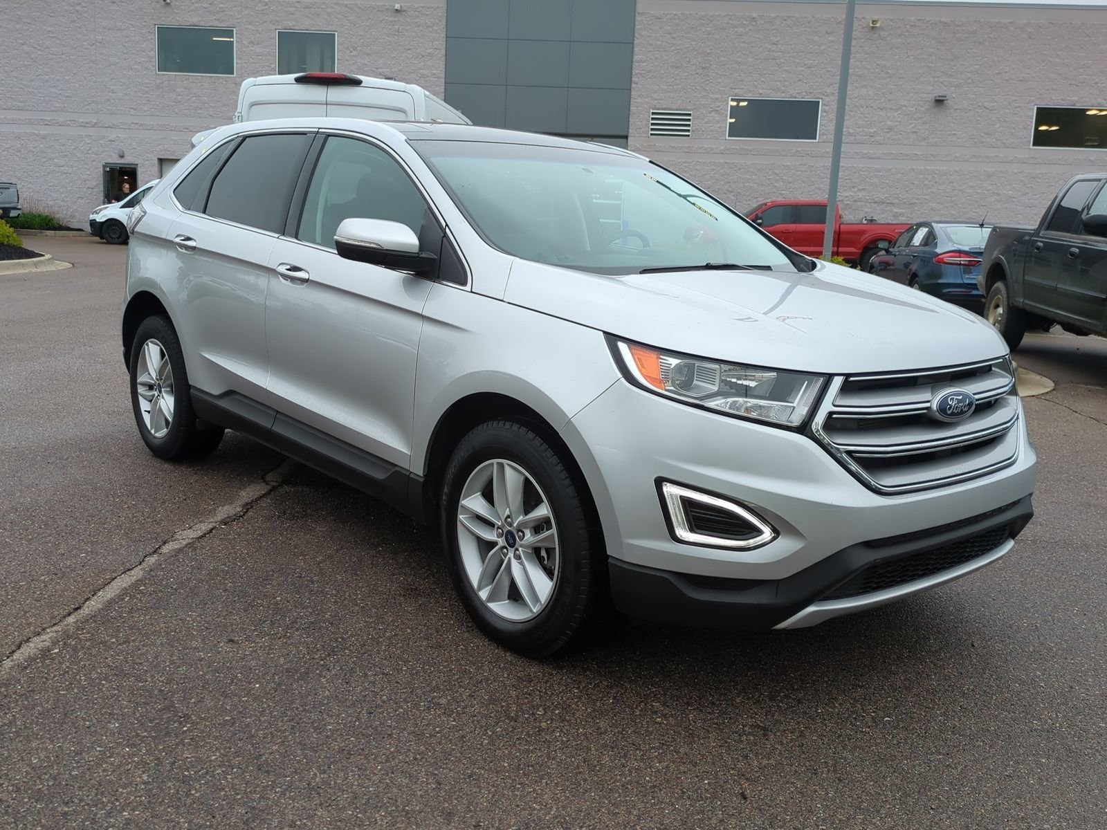 Used 2015 Ford Edge SEL with VIN 2FMTK4J82FBC31567 for sale in Waterford, MI