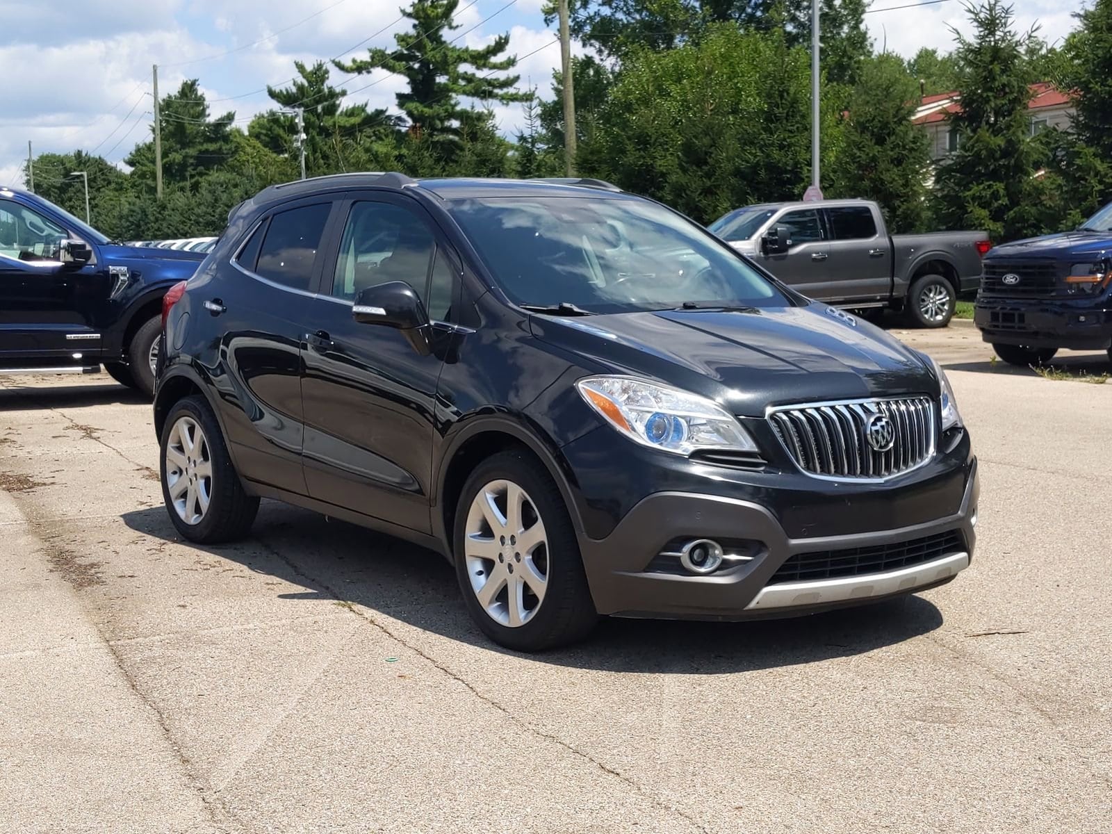 Used 2015 Buick Encore Premium with VIN KL4CJDSB7FB153157 for sale in Ferndale, MI
