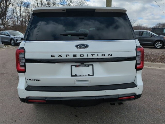 2024 Ford Expedition Limited photo 3