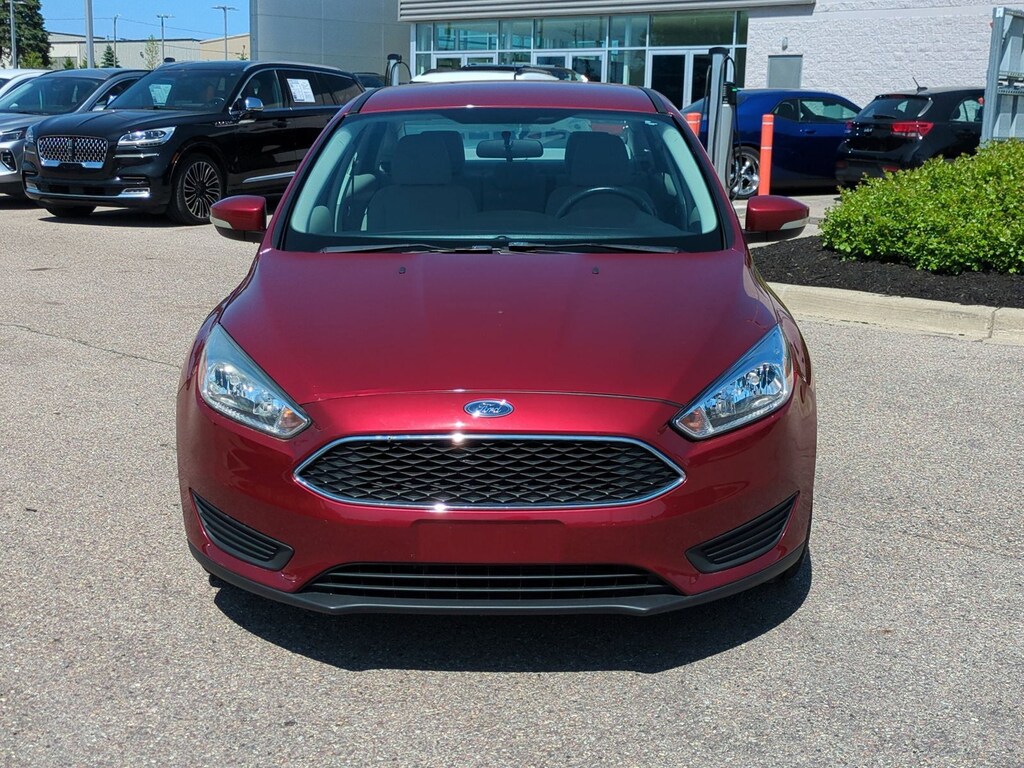 Used 2016 Ford Focus SE Sedan