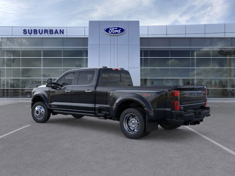 2026 Ford F-450 photo 4