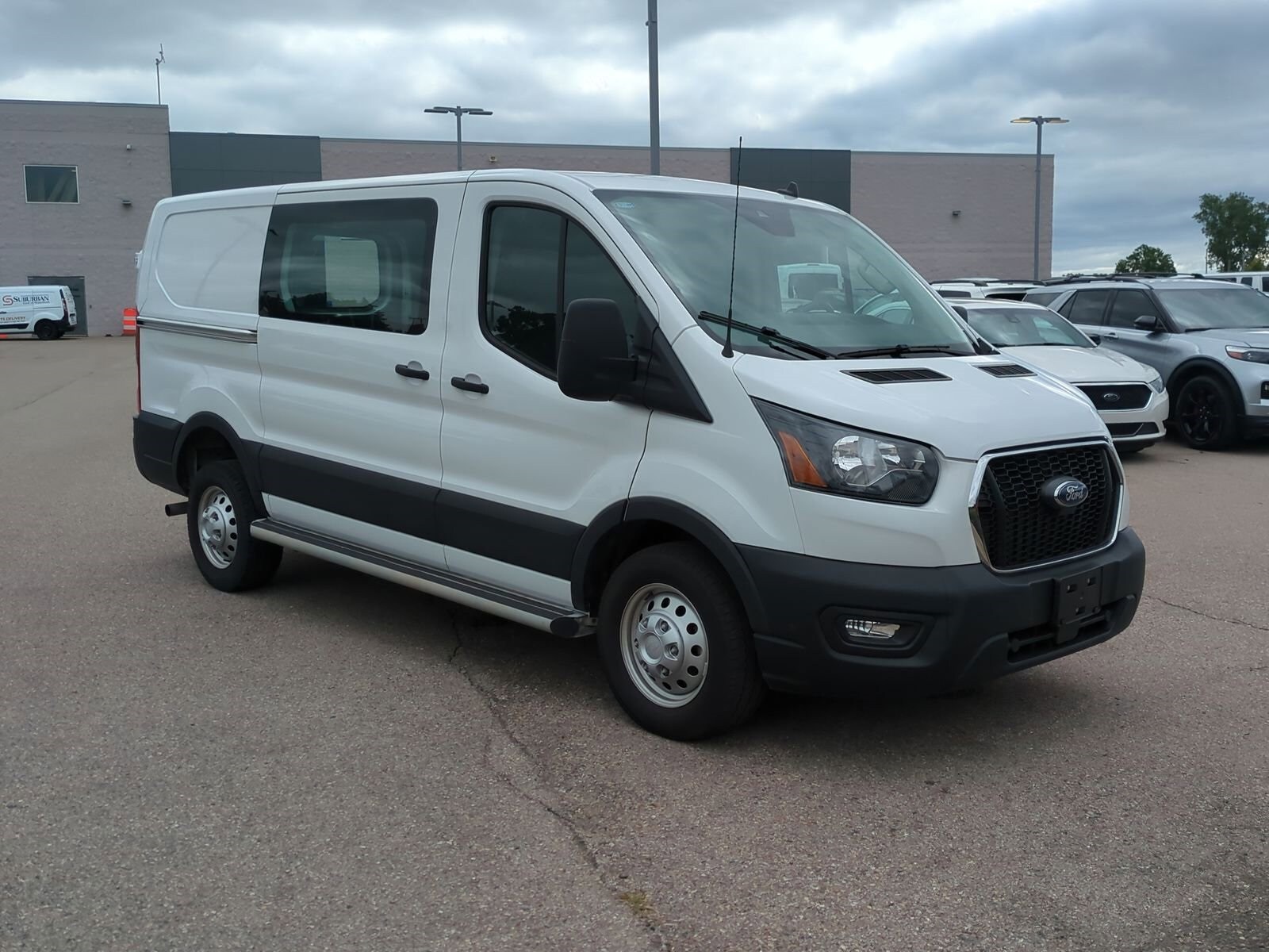 2023 Ford Transit photo 2