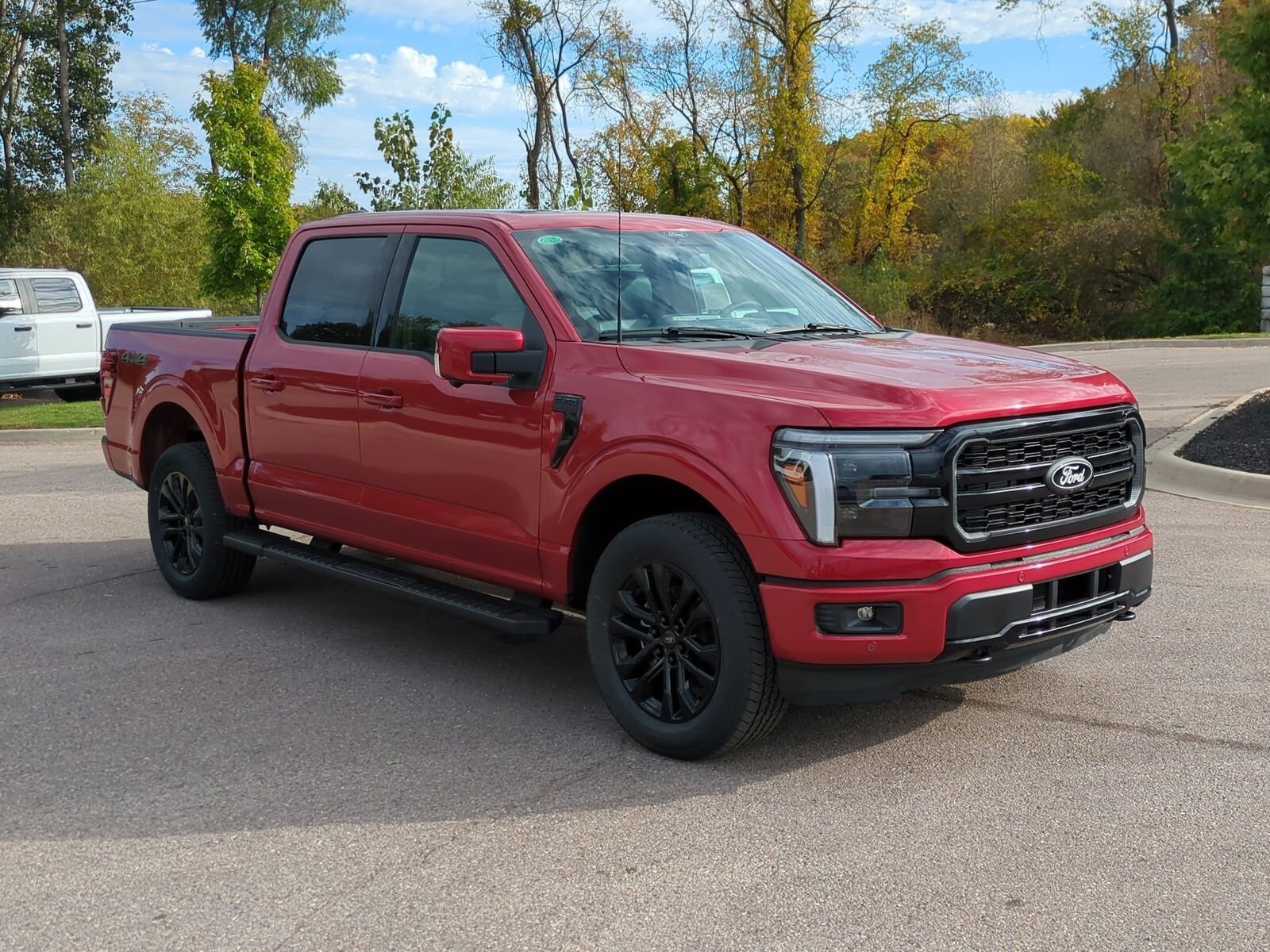 2025 Ford F-150 Lariat photo 2