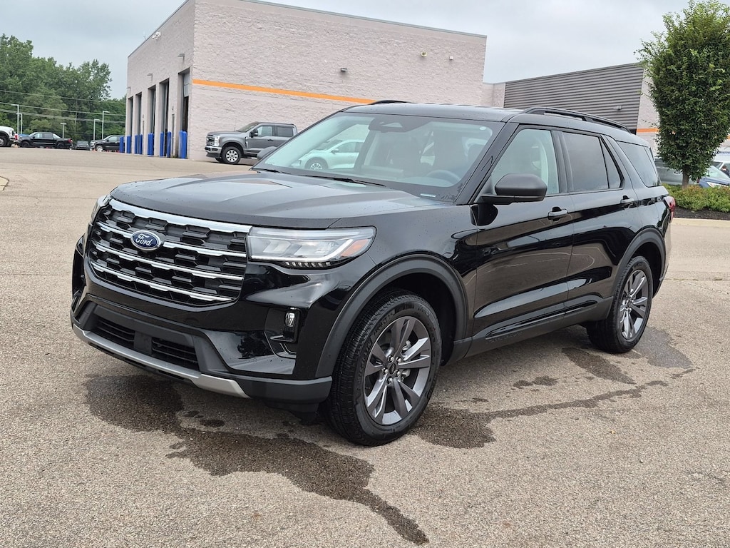 New 2026 Ford Explorer Active SUV