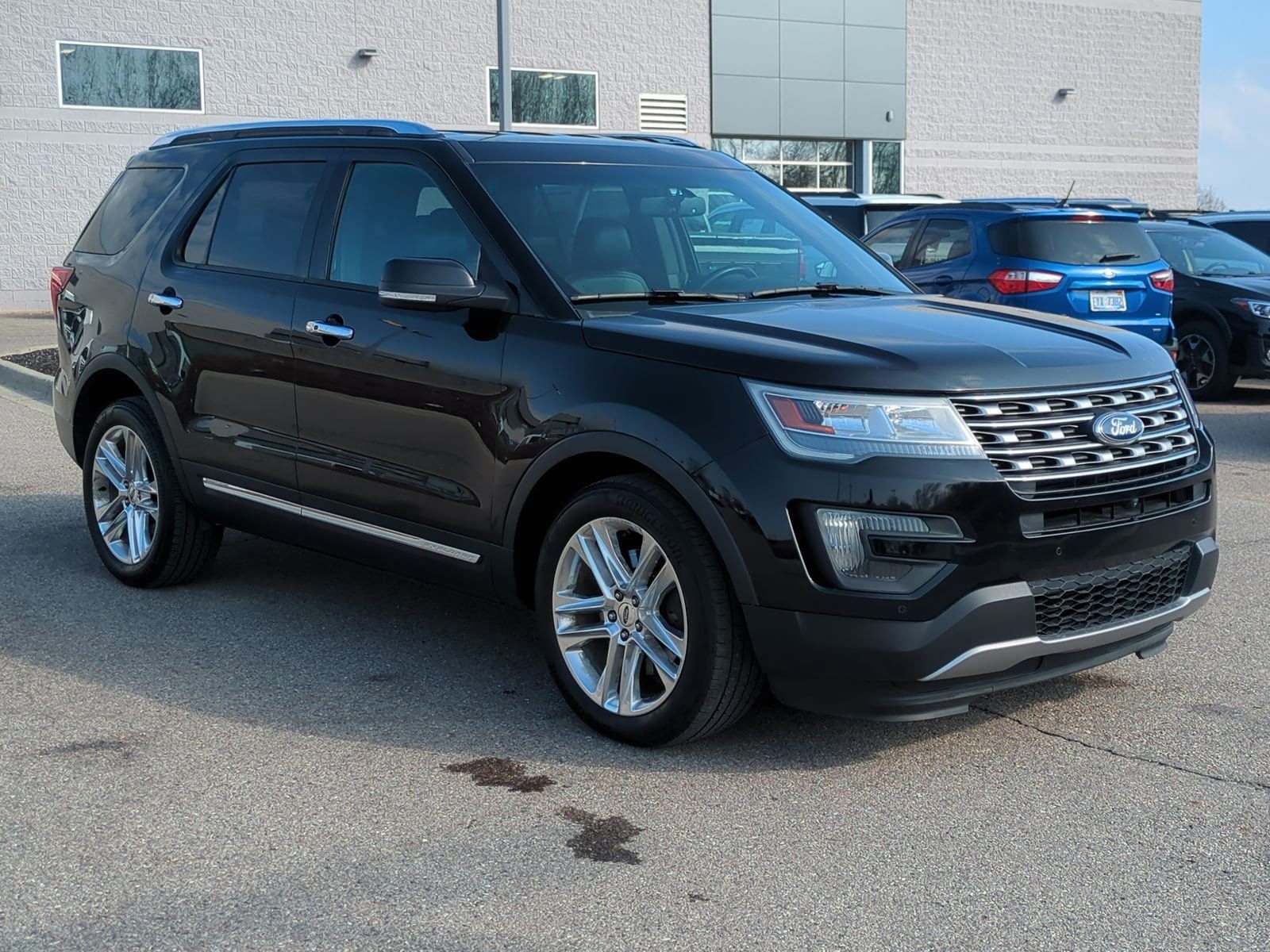 Used 2016 Ford Explorer Limited with VIN 1FM5K7FHXGGA75517 for sale in Waterford Township, MI