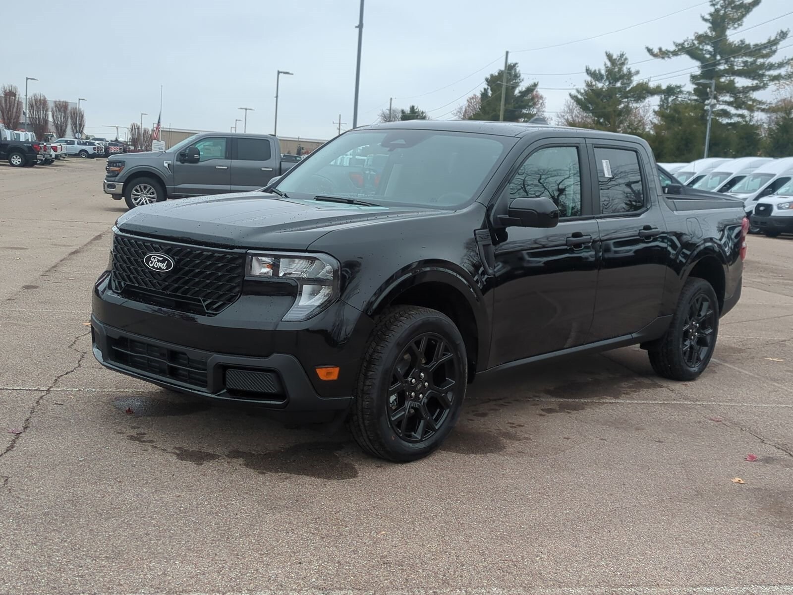 2025 Ford Maverick XLT photo 3