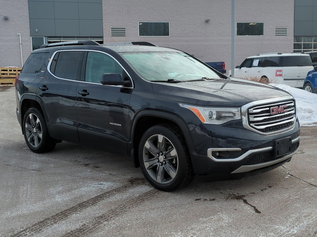 Used 2017 GMC Acadia SLT-2 SUV