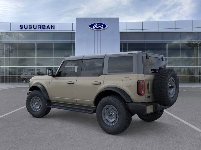 2025 Ford Bronco Outer Banks photo 4