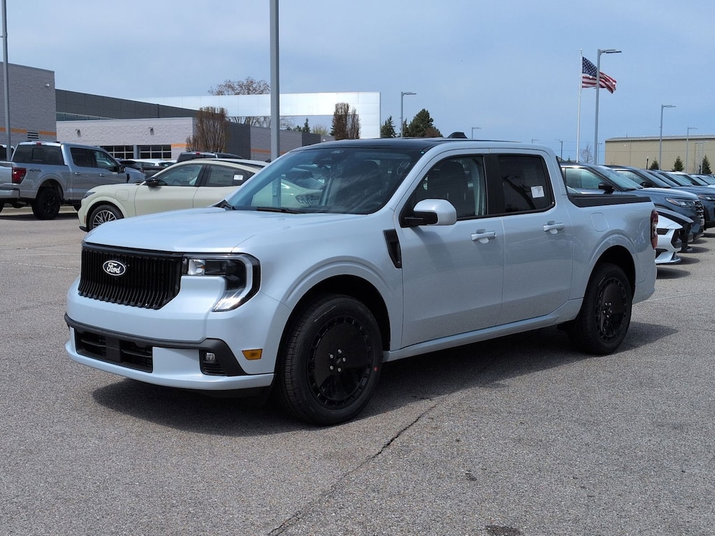 New 2026 Ford Maverick Lobo Standard Truck