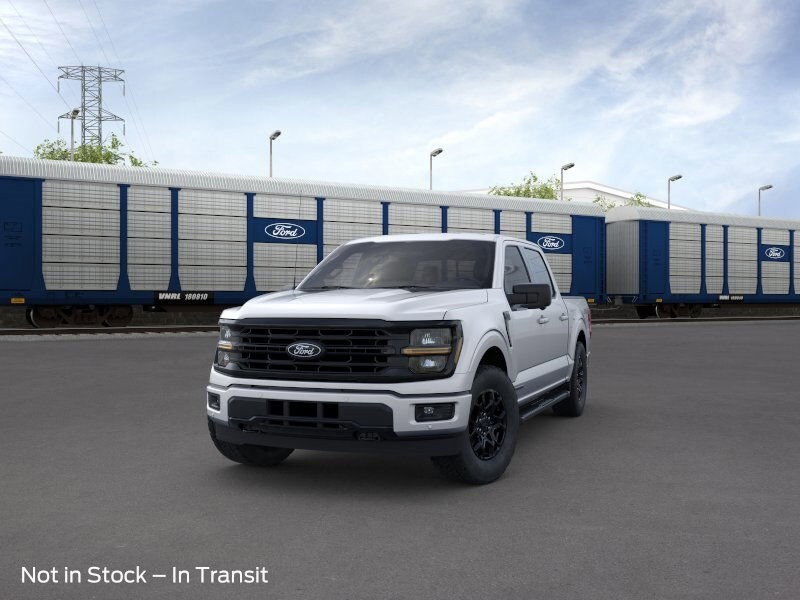 2025 Ford F-150 XLT photo 2