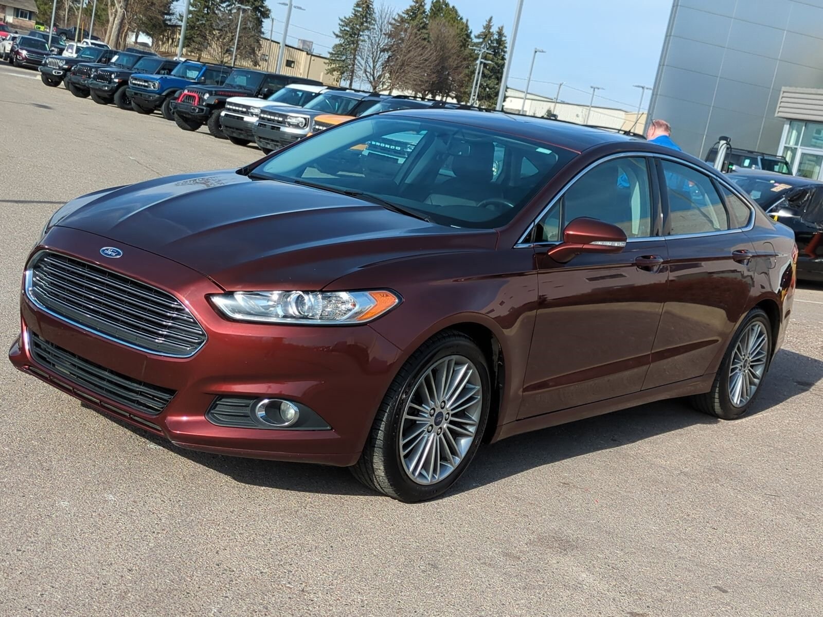 2015 Ford Fusion SE photo 4