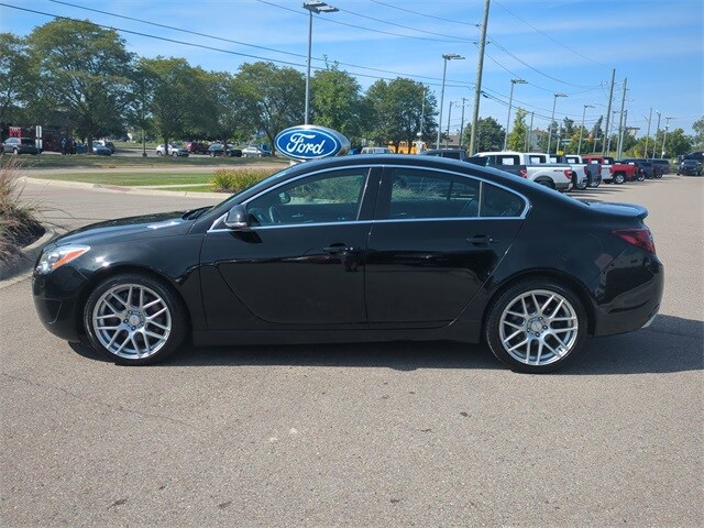 Used 2017 Buick Regal GS with VIN 2G4GU5GX6H9164143 for sale in Waterford, MI