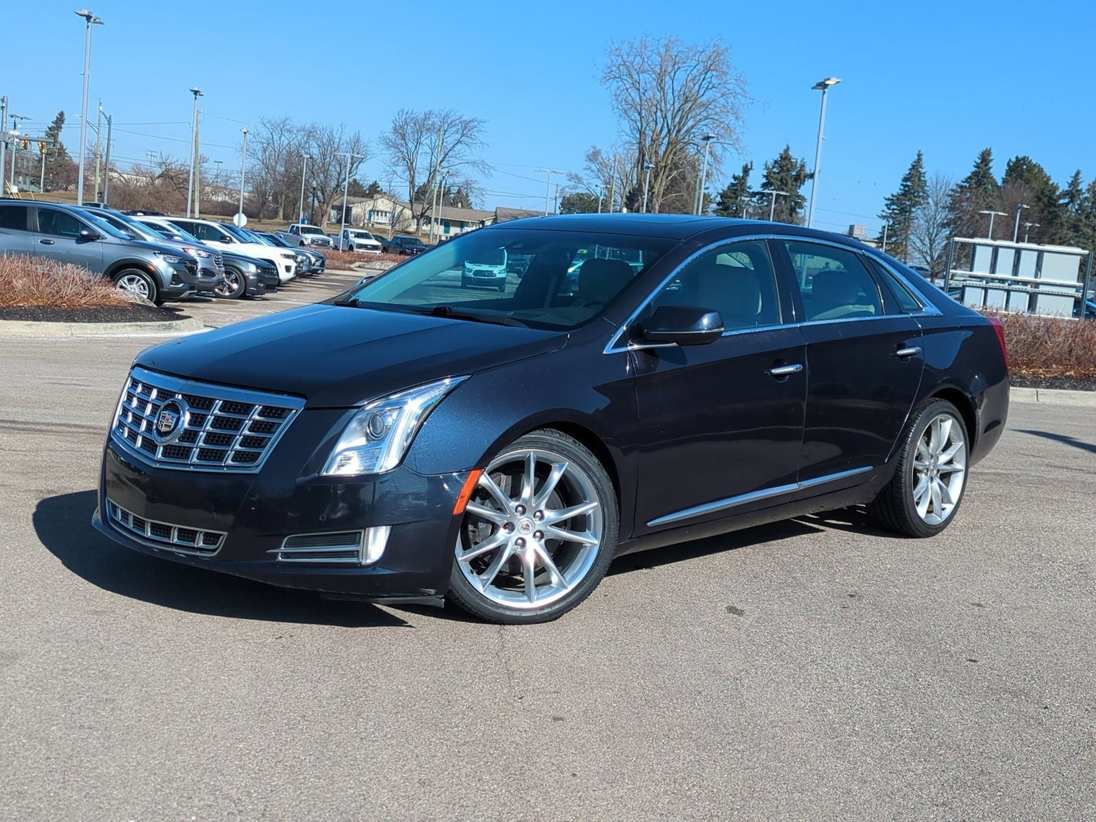 2013 Cadillac XTS 3.6L AWD Premium Collection's photo