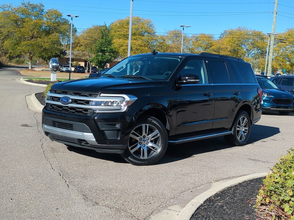 Used 2022 Ford Expedition XLT SUV