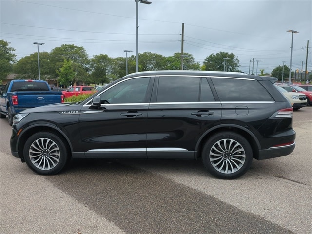 Used 2022 Lincoln Aviator Reserve with VIN 5LM5J7XC3NGL06693 for sale in Waterford, MI