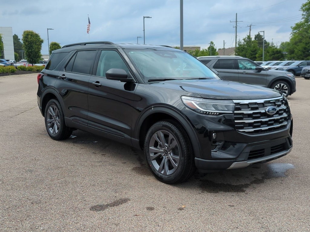 New 2026 Ford Explorer Active SUV