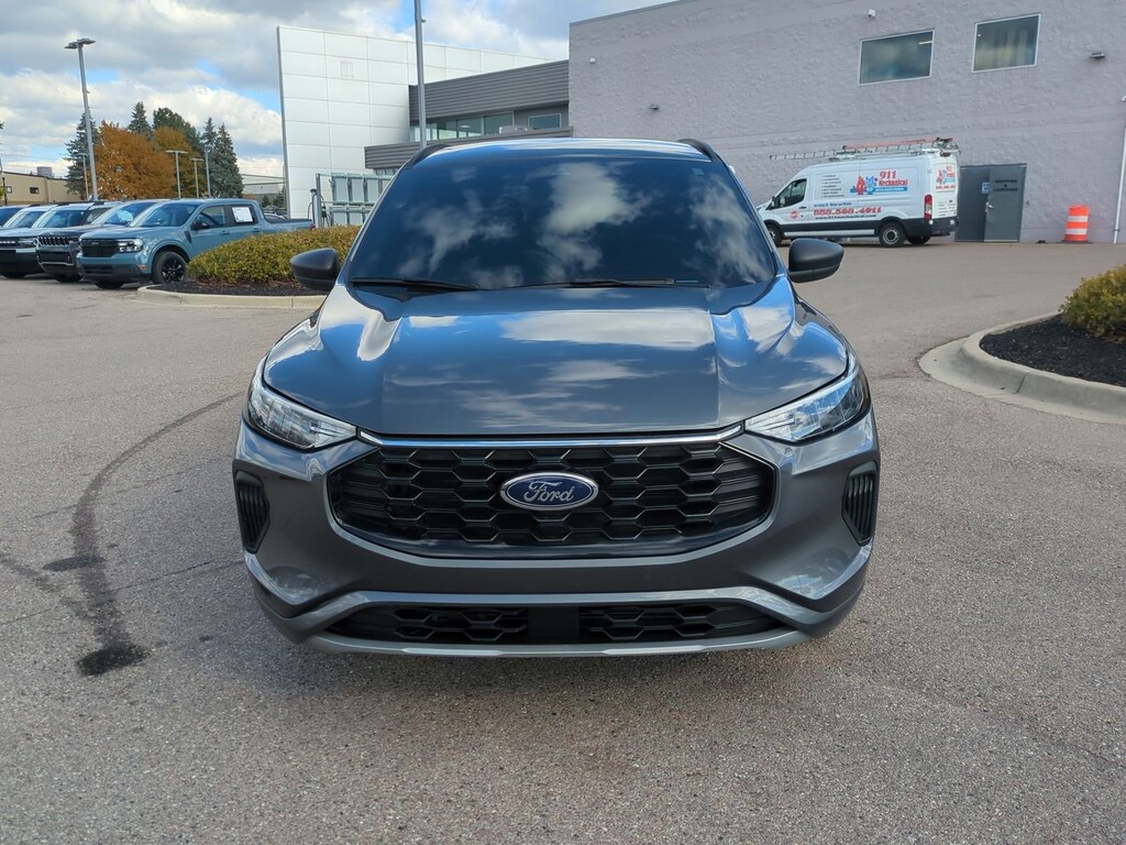 Certified 2024 Ford Escape ST-Line SUV