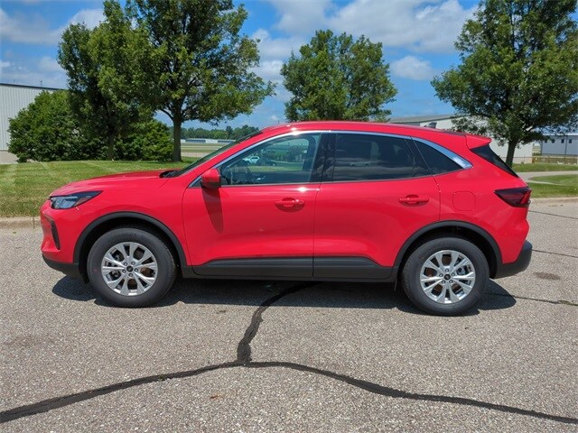 2024 Ford Escape Active photo 2