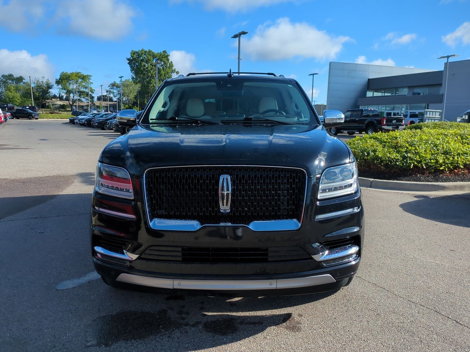 2021 Lincoln Navigator Black Label photo 3