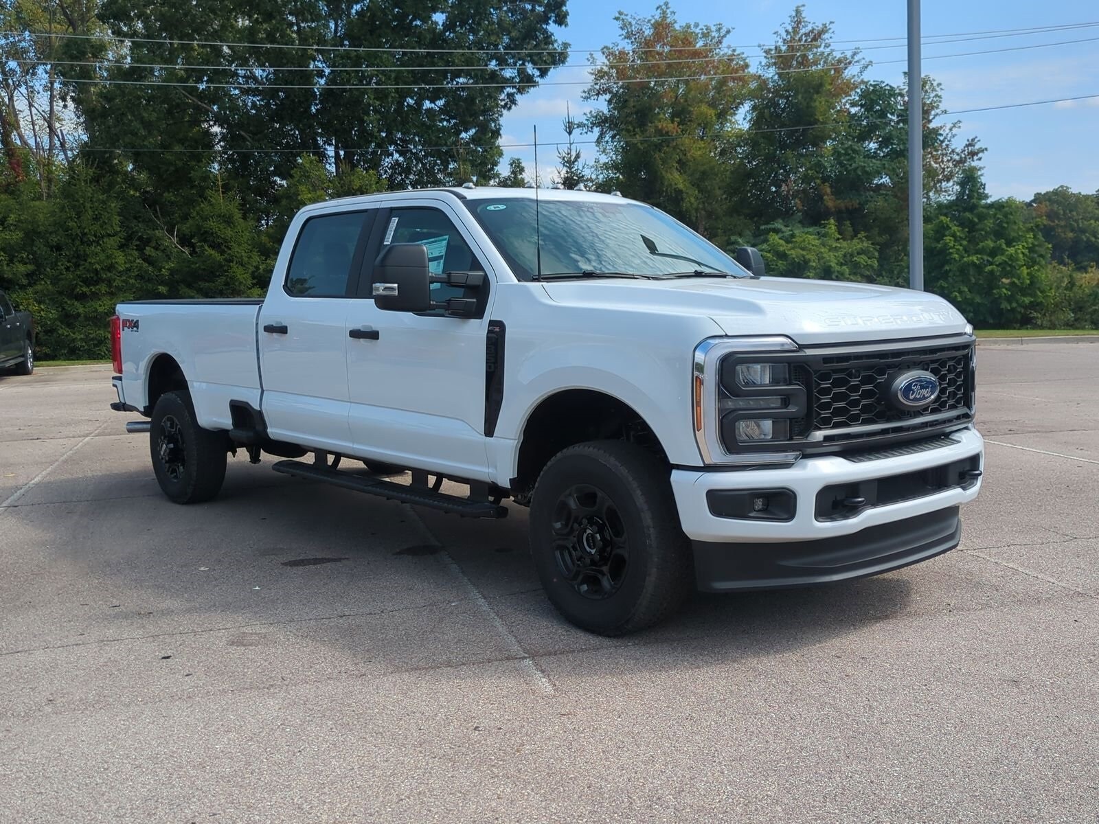 2026 Ford F-350 XL photo 2