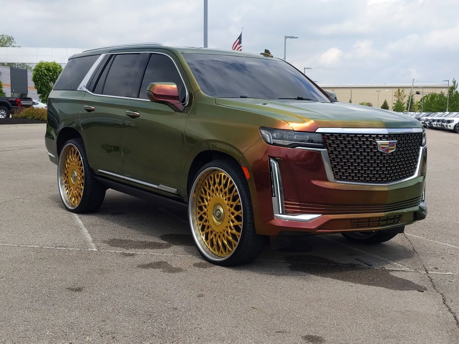 Used 2021 Cadillac Escalade Premium Luxury with VIN 1GYS4CKL9MR194500 for sale in Waterford, MI