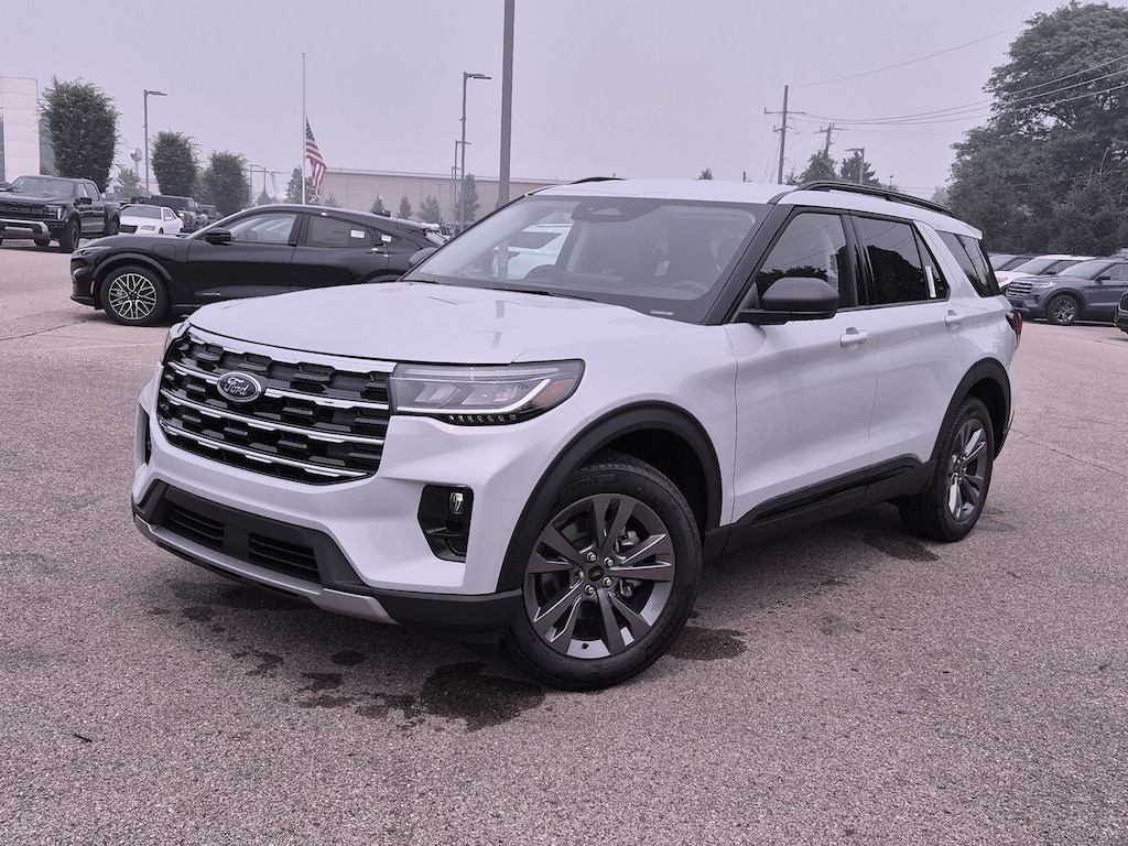New 2026 Ford Explorer Active SUV