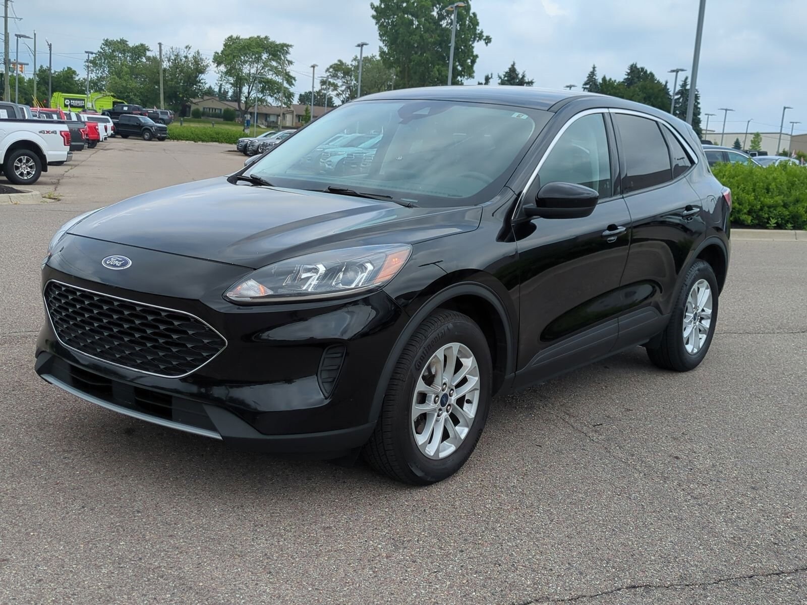 2021 Ford Escape SE photo 4